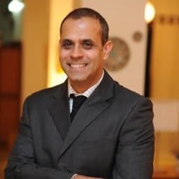 Manish Motwani - Founder & Managing Director
